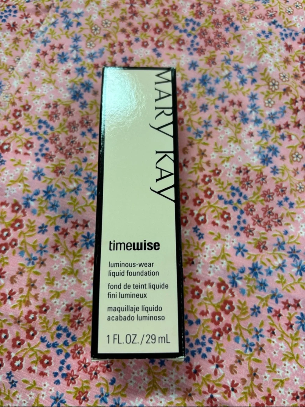 Ivory 6 - Mary Kay Timewise Luminous-Wear Liquid Foundation